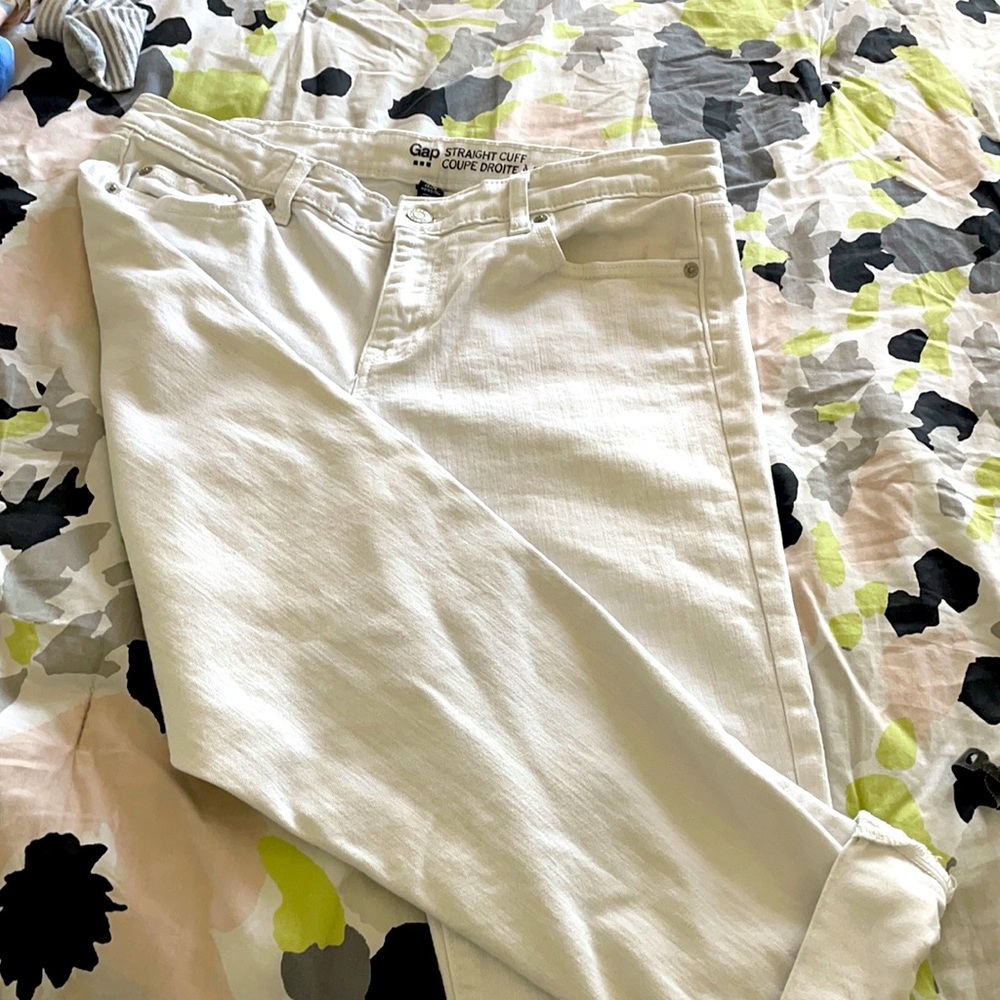 Gap Straight cuff white denim jeans